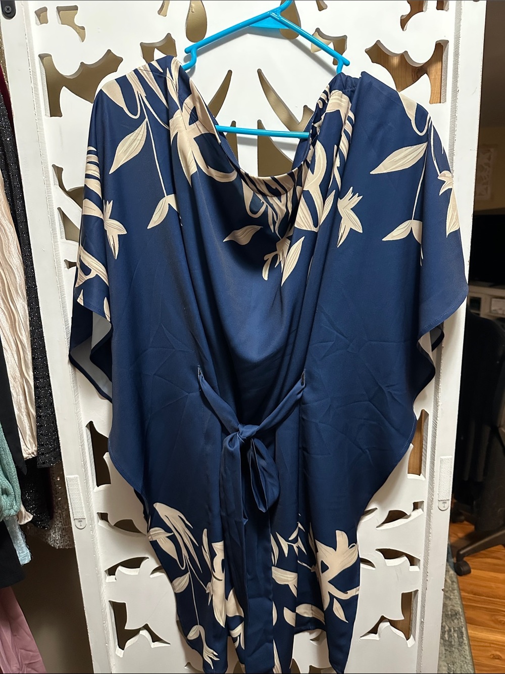 Cupshe Navy Floral Tie-Back Tunic
